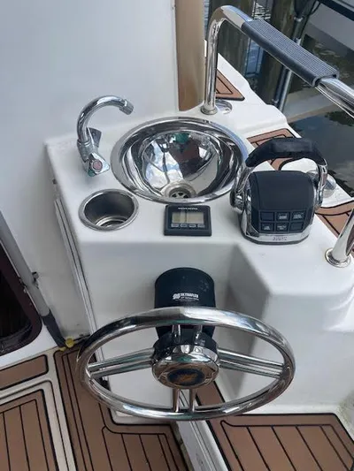 Sanity Yacht Photos Pics 