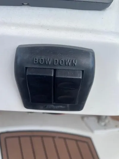 Sanity Yacht Photos Pics 