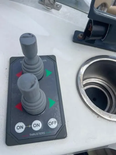 Sanity Yacht Photos Pics 