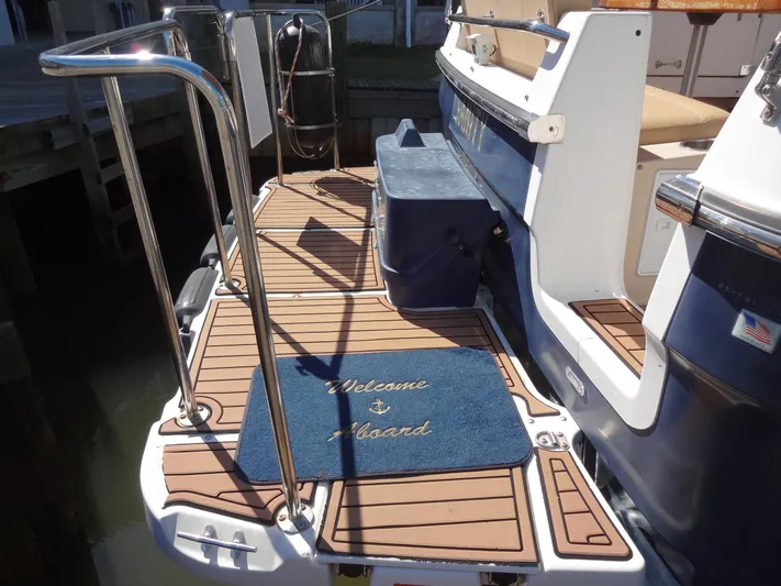 Sanity Yacht Photos Pics 