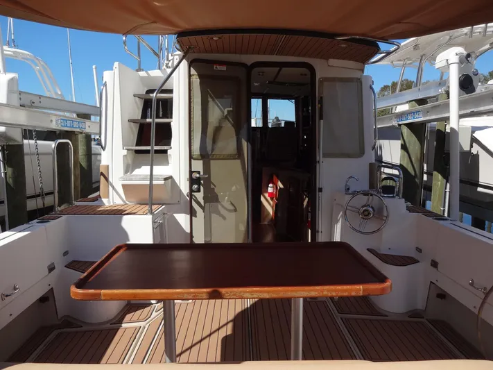 Sanity Yacht Photos Pics 