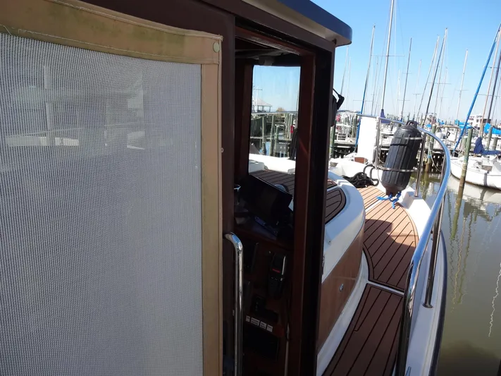 Sanity Yacht Photos Pics 