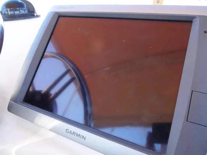 Sanity Yacht Photos Pics 