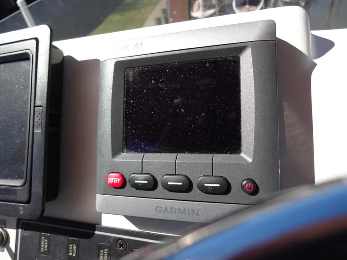 Sanity Yacht Photos Pics 