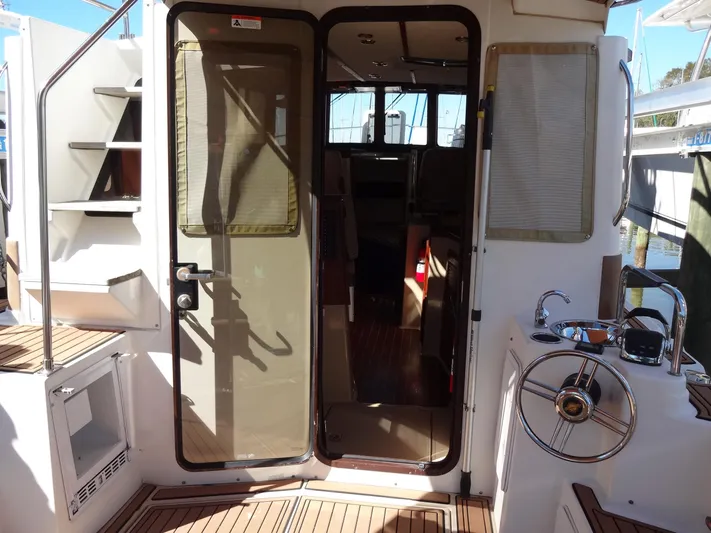 Sanity Yacht Photos Pics 