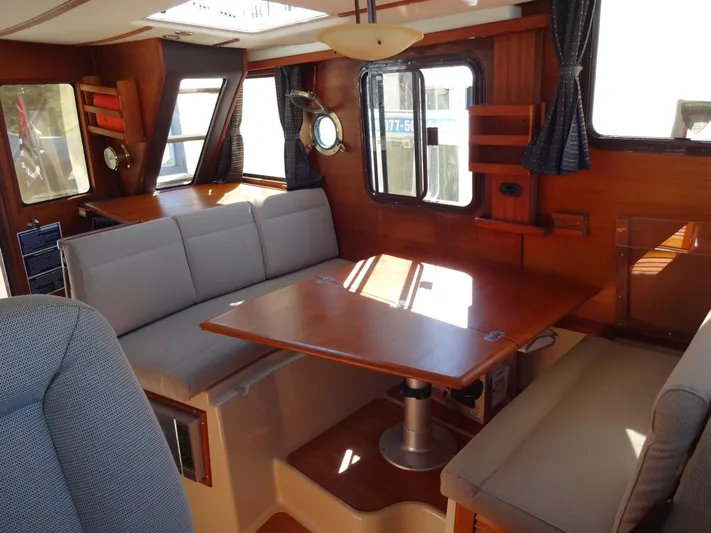 Sanity Yacht Photos Pics 