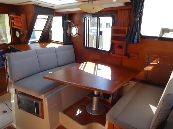 Sanity Yacht Photos Pics 