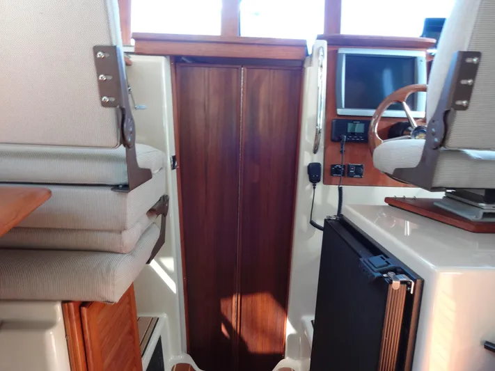 Sanity Yacht Photos Pics 