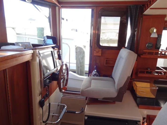 Sanity Yacht Photos Pics 