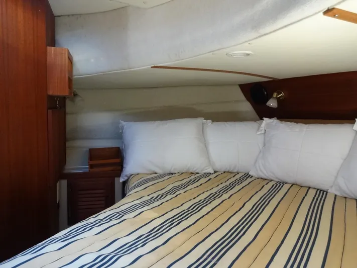 Sanity Yacht Photos Pics 