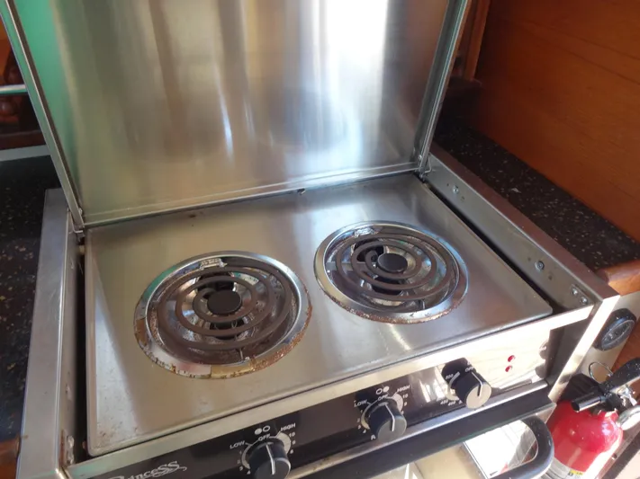 Sanity Yacht Photos Pics 