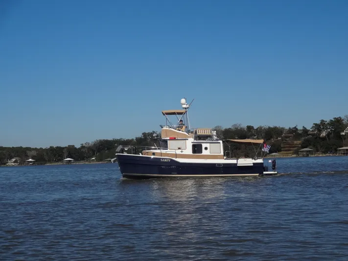 Sanity Yacht Photos Pics 