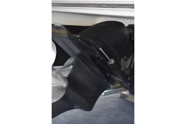  Yacht Photos Pics Propeller and drive of 2015 Regal 32 Express boat, close-up view.