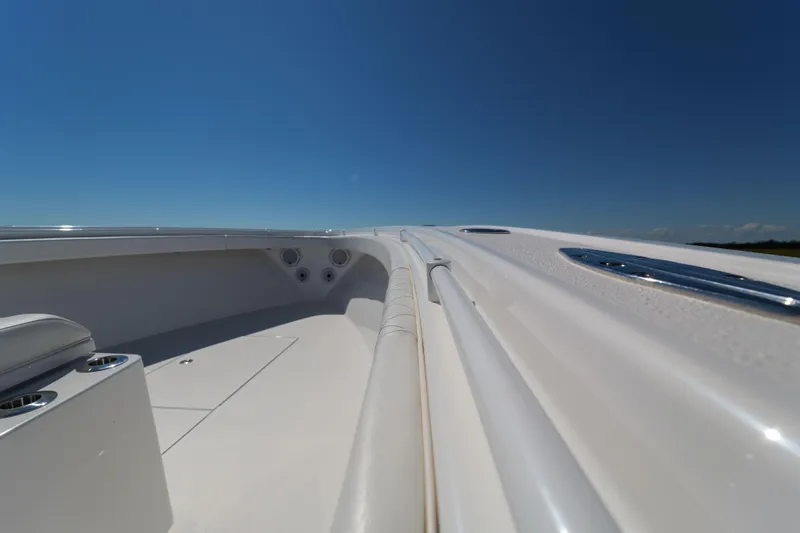 Pelagic Predator Yacht Photos Pics Onslow Bay TE Pelagic Predator- Bow