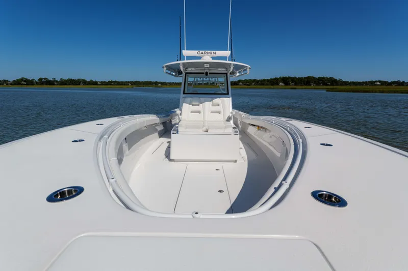 Pelagic Predator Yacht Photos Pics Onslow Bay TE Pelagic Predator- Bow