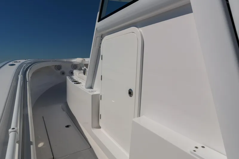 Pelagic Predator Yacht Photos Pics Onslow Bay TE Pelagic Predator- Center Console