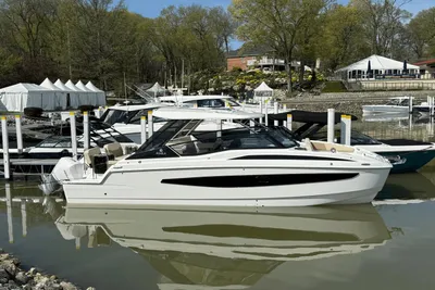 Aquila 32