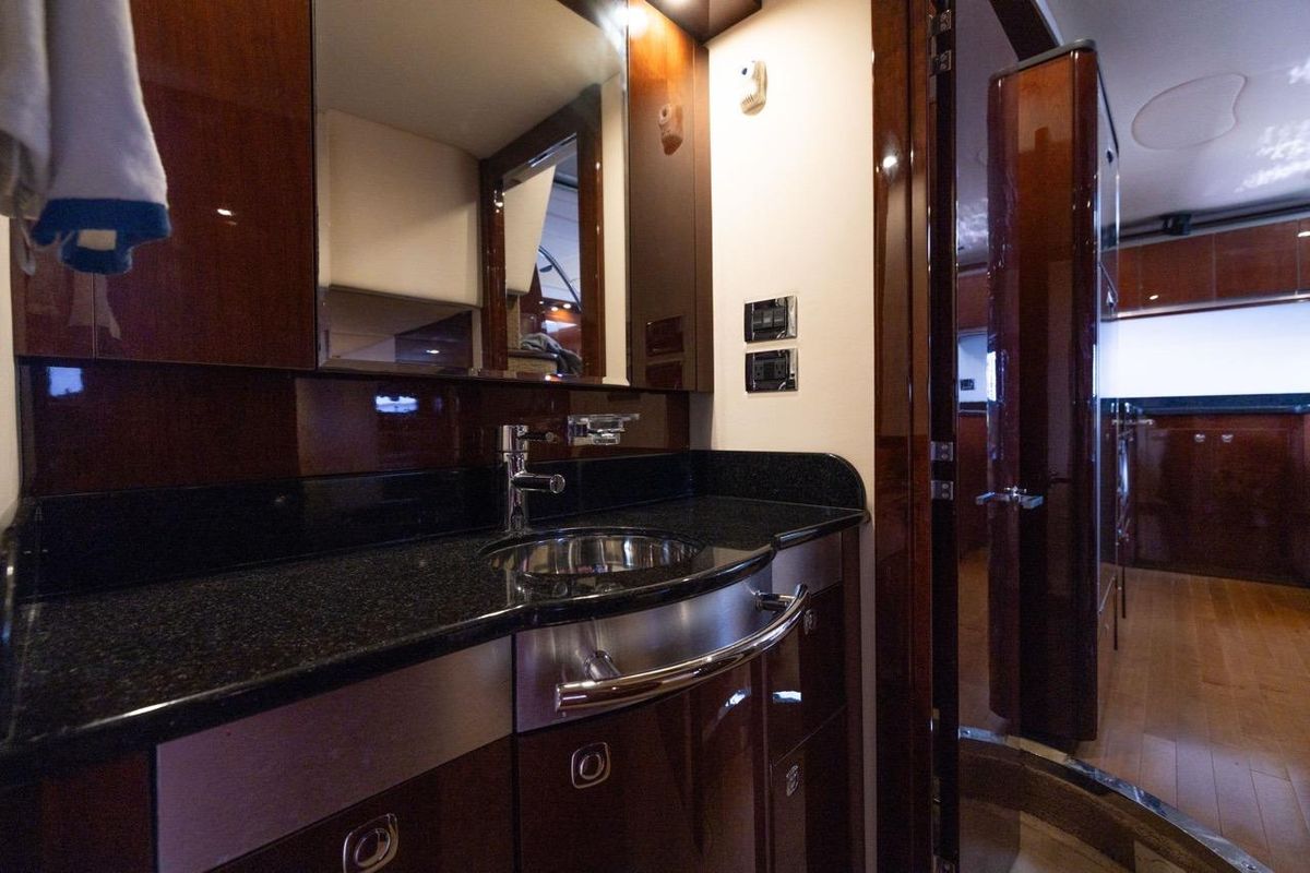 2010 Sea Ray 50 