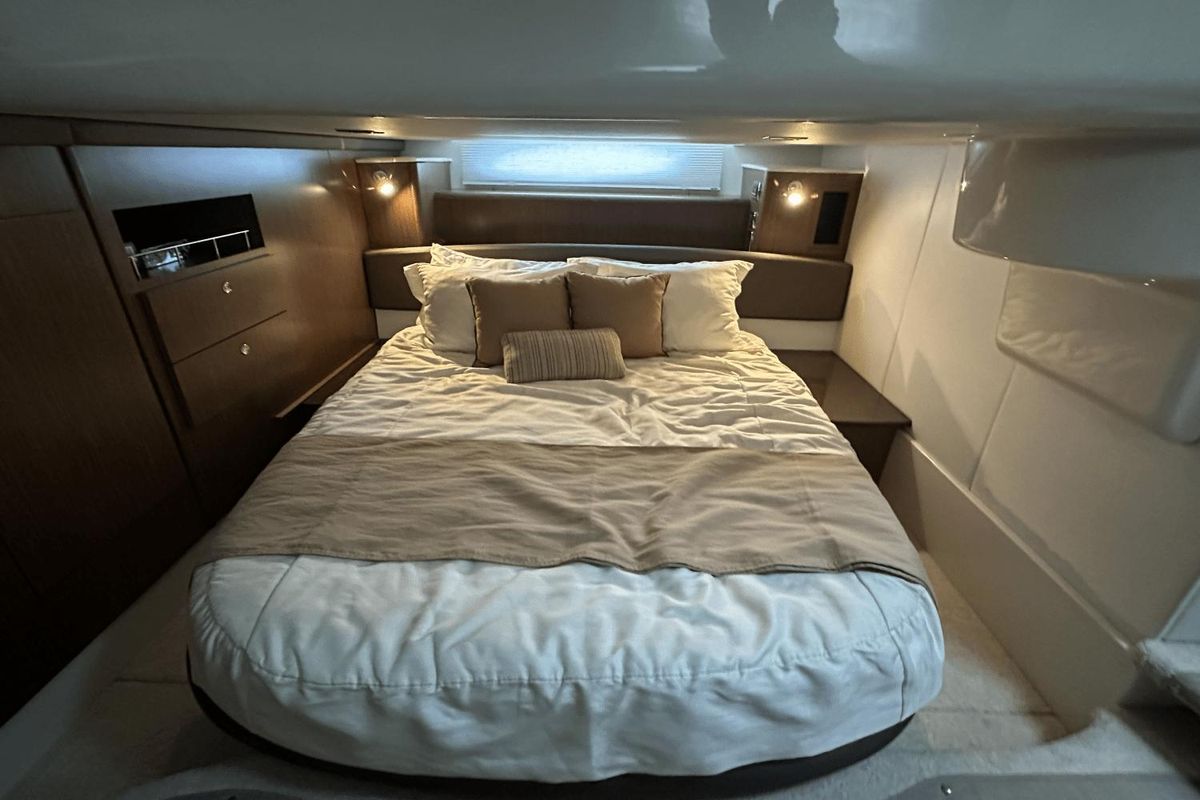2015 Meridian 44 