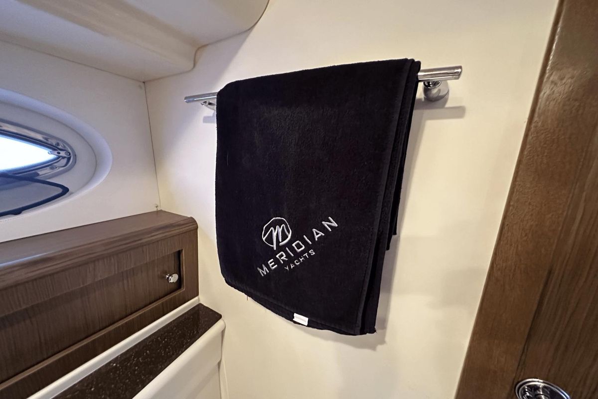 2015 Meridian 44 
