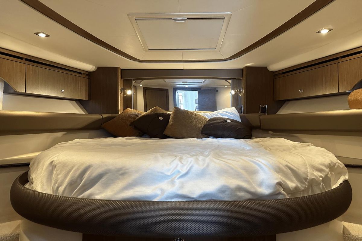2015 Meridian 44 