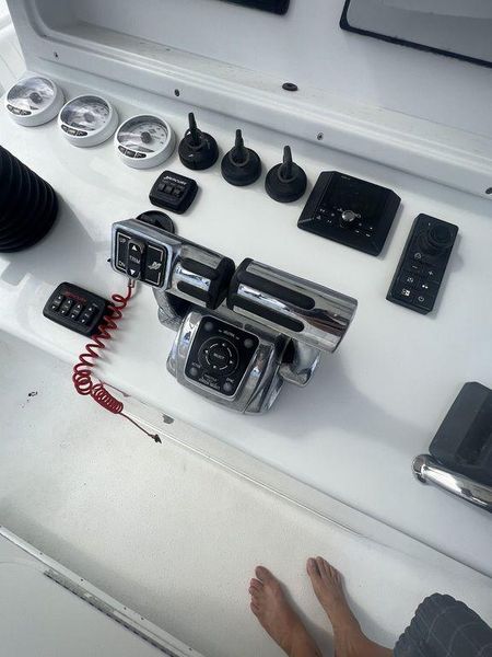 2006 Yellowfin 36 Offshore