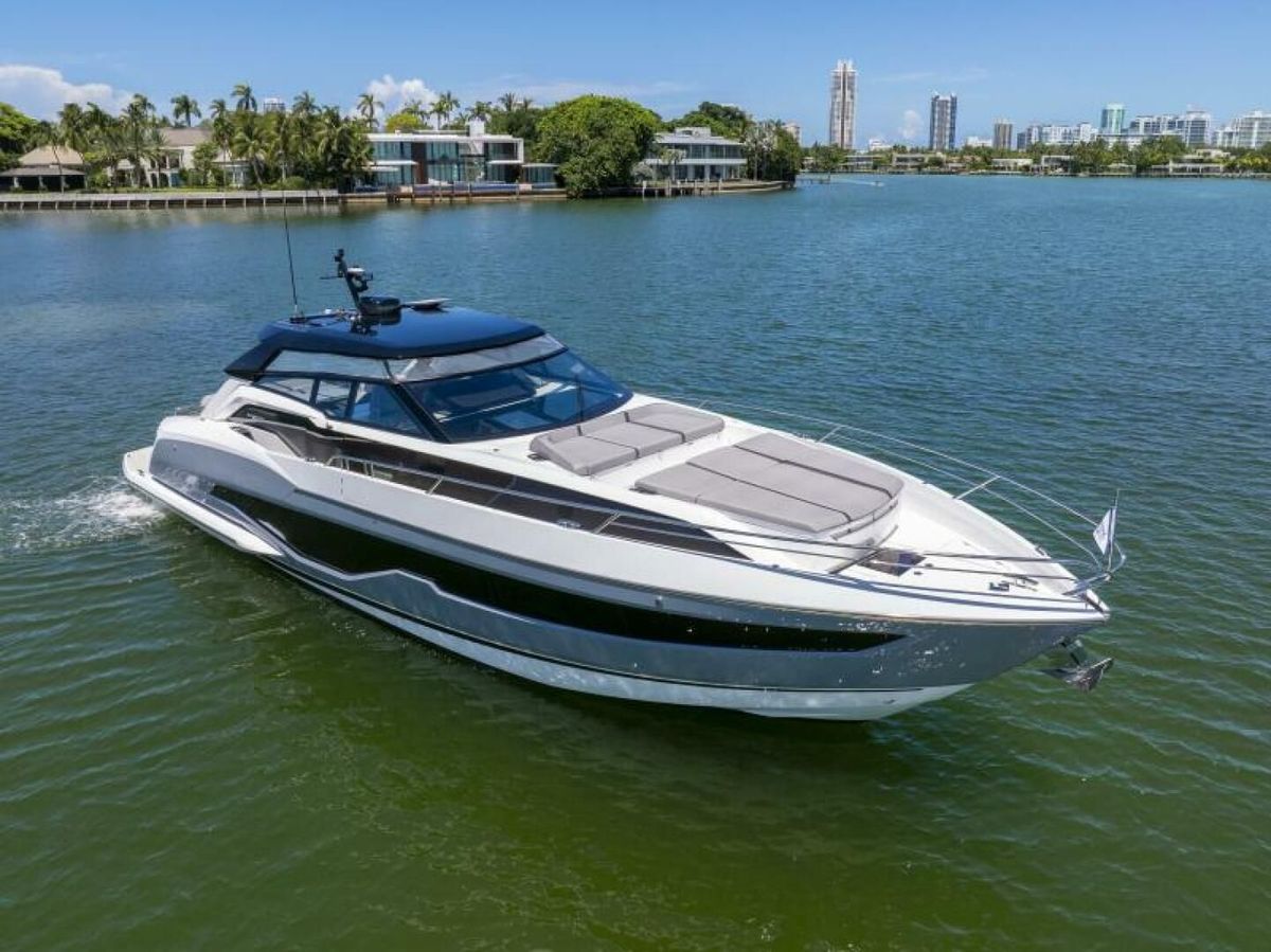 2024 Sunseeker 55 