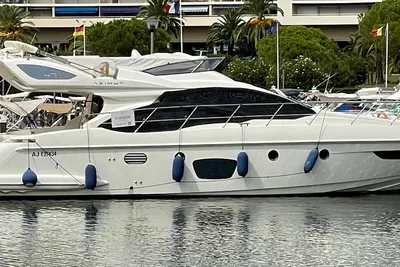 Azimut 47