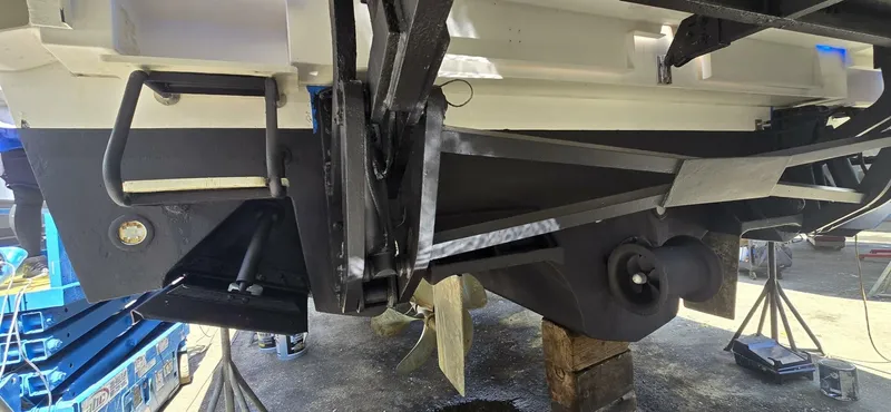  Yacht Photos Pics 2013 Sunseeker Manhattan 53 - Image 51