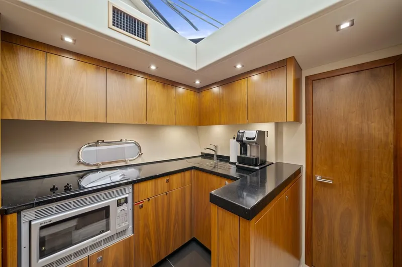  Yacht Photos Pics 2013 Sunseeker Manhattan 53 - Image 29