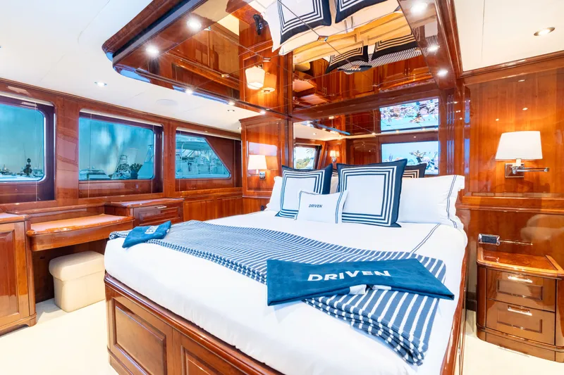 Driven Yacht Photos Pics Luxurious Conrad 88 yacht bedroom interior with elegant wood finish, 2005 model.