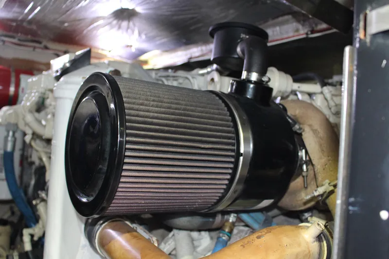 Passst Times Yacht Photos Pics Engine component of a 2005 Sea Ray 420 Sedan Bridge yacht.