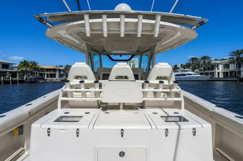  Yacht Photos Pics 2020 Grady-white Canyon 376 - Image 11