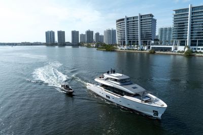 Yacht