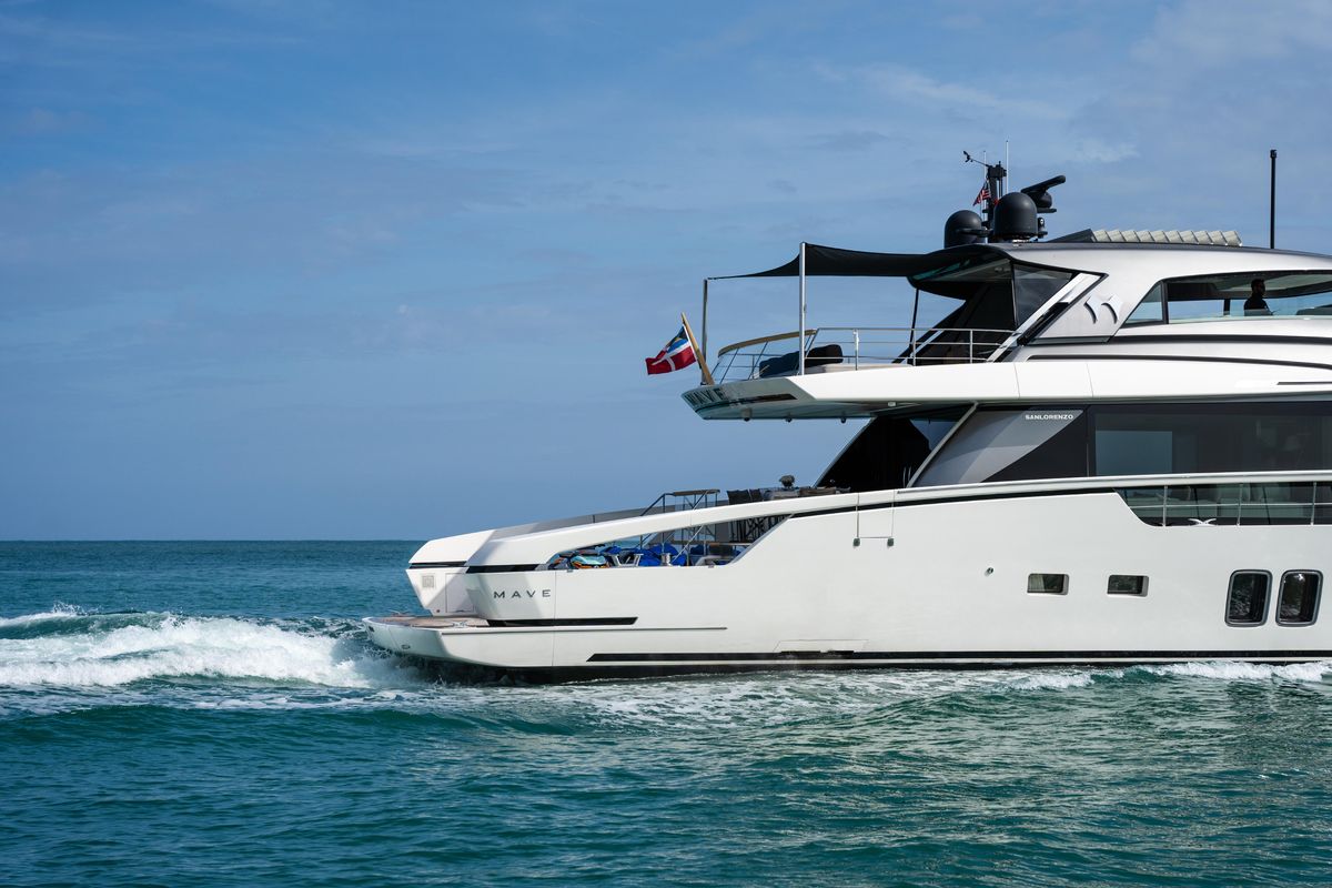 2020 Sanlorenzo 88 
