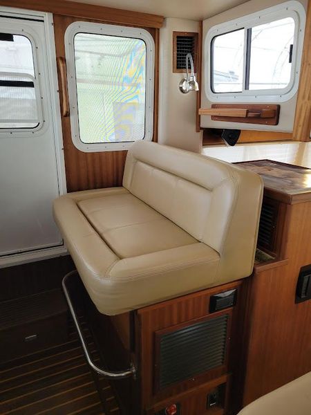 2011 American Tug 