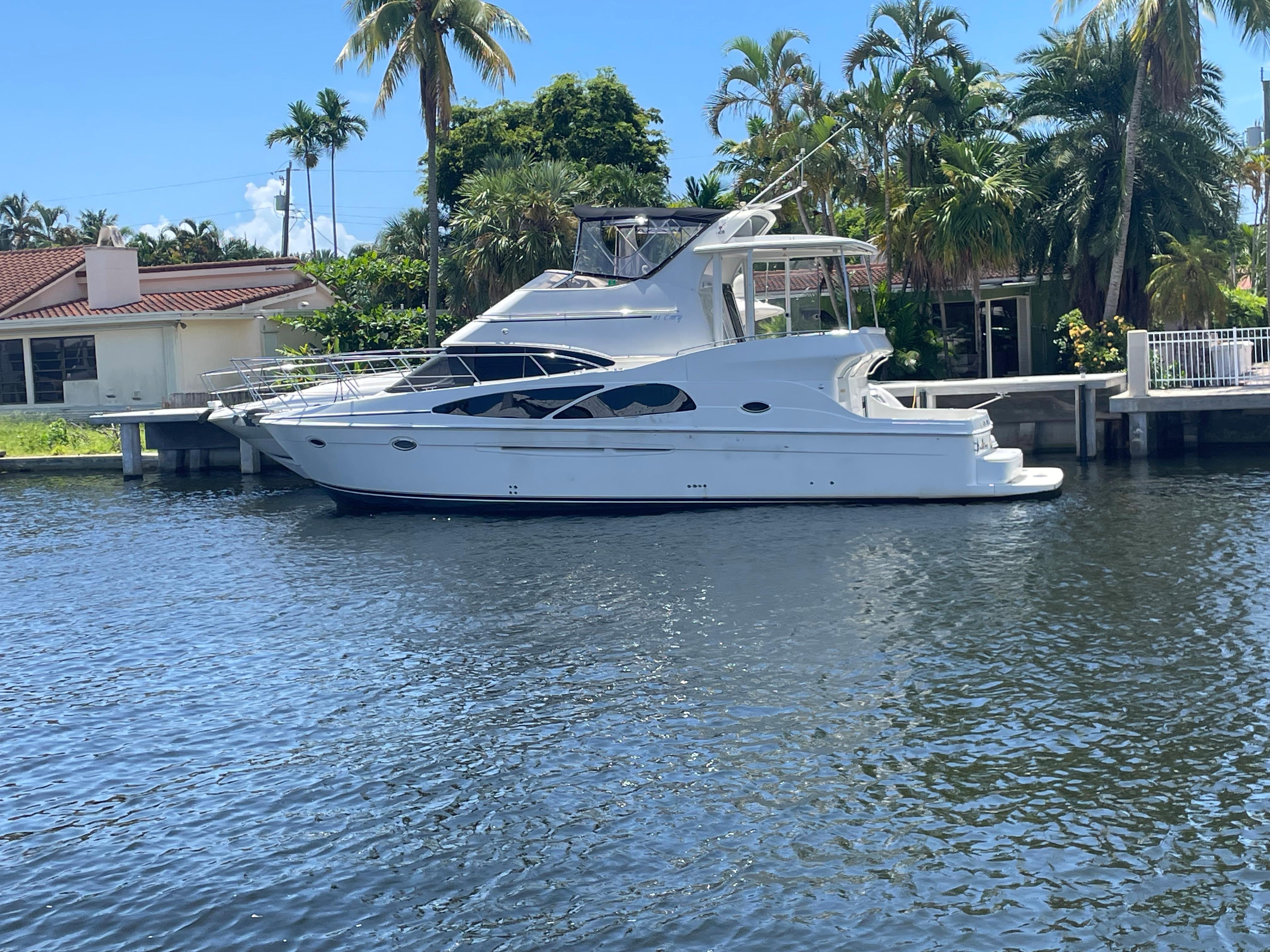 Carver Cockpit Motor Yacht For Sale