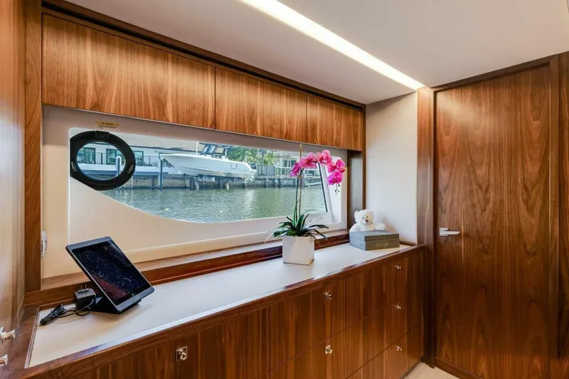  Yacht Photos Pics 2023 Riviera 64 Sports Motor Yacht - Image 40