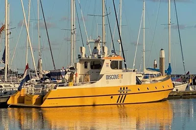 1997 Custom Survey 55