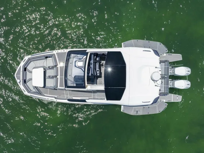  Yacht Photos Pics 2023 Galeon 375 Gto - Image 10