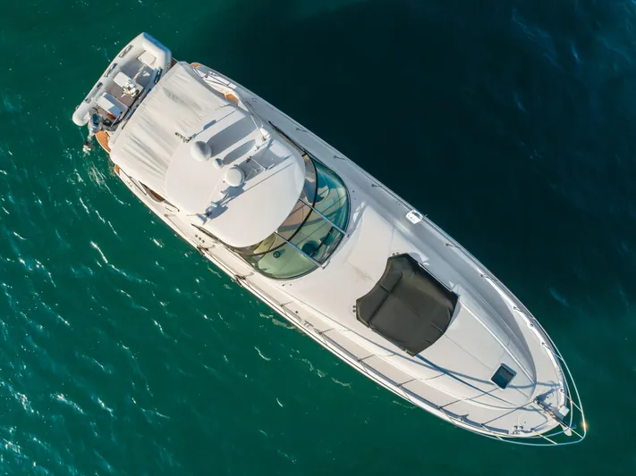 Tide Up & Twisted Yacht Photos Pics 