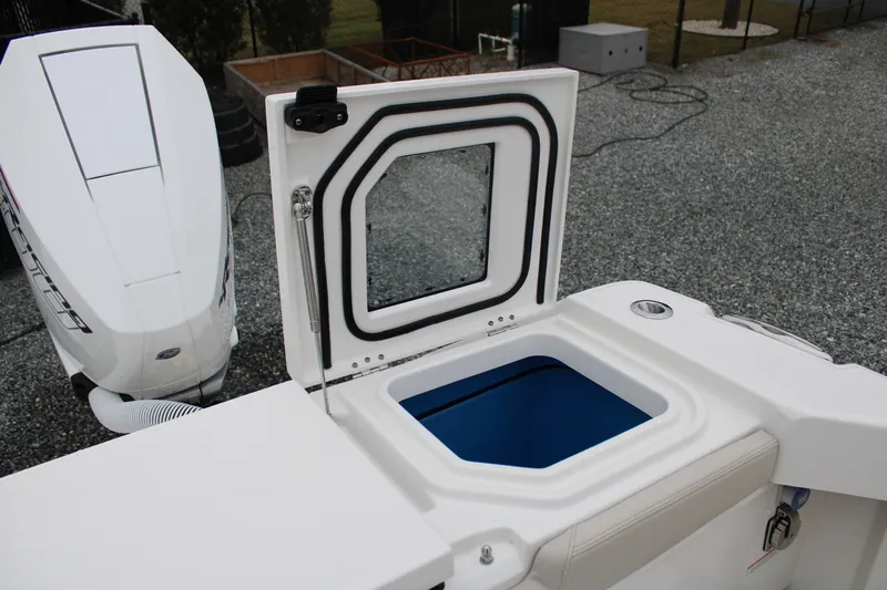 Solace 32 Cs Yacht Photos Pics 