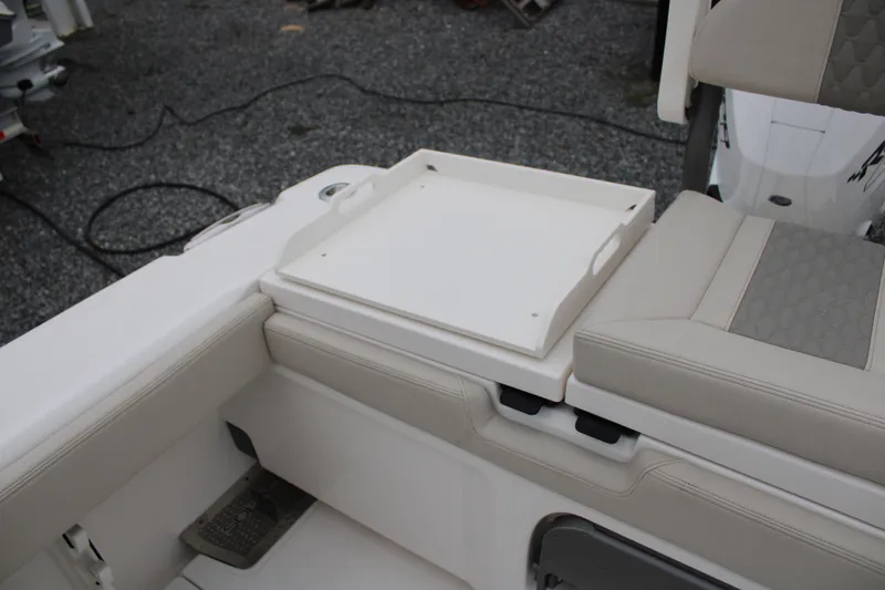 Solace 32 Cs Yacht Photos Pics 