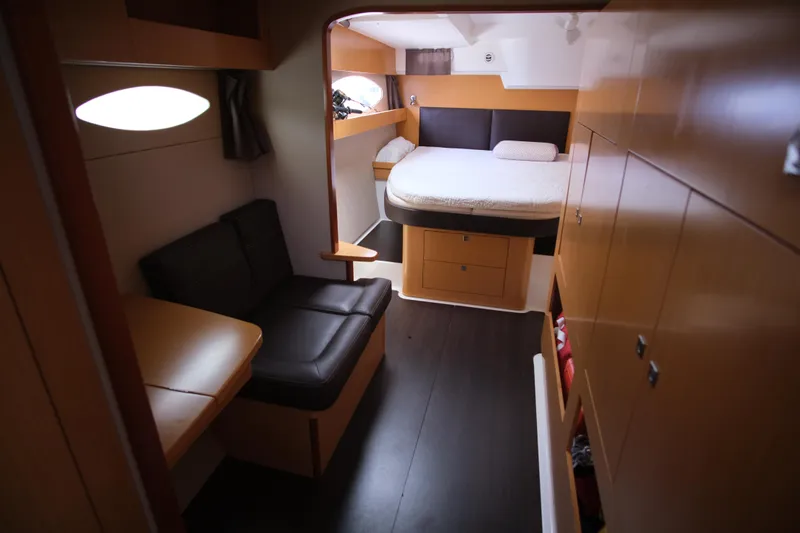 Northern Lynx Yacht Photos Pics Interior of 2011 Fountaine Pajot Salina 48 Evolution Maestro yacht cabin.