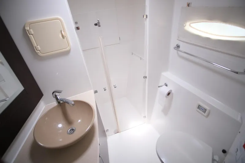 Northern Lynx Yacht Photos Pics Modern bathroom in 2011 Fountaine Pajot Salina 48 Evolution Maestro yacht.