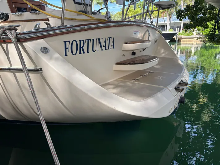 Fortunata Yacht Photos Pics 