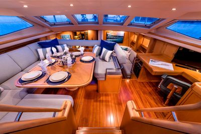 Yacht