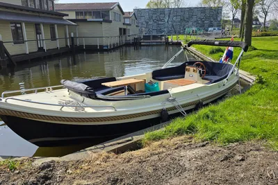 2008 Custom Icelander 23