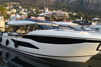 2025 Prestige F4.9