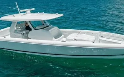 Intrepid 427 Nomad FE